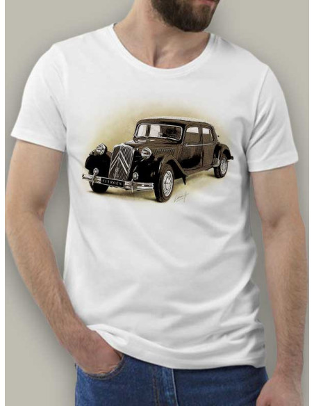 T-shirt's traction. Polyester